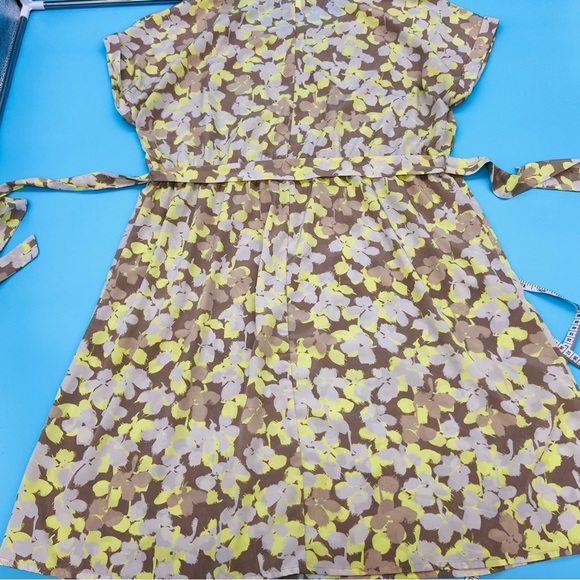 Lane Bryant Floral Print Dress in Brown and Yellow Size 14/16 - Picture 3 of 6